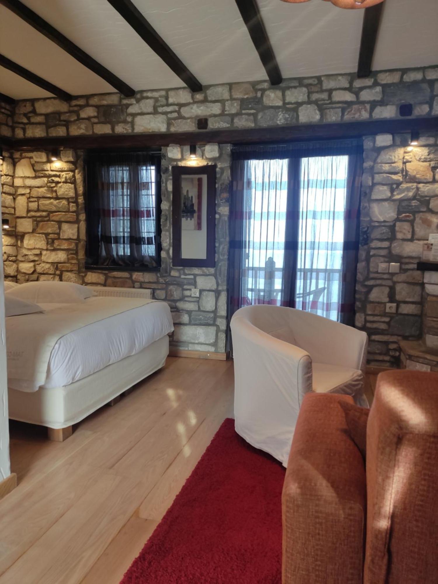Prasino - Galazio Aparthotel Mourésion Exteriör bild